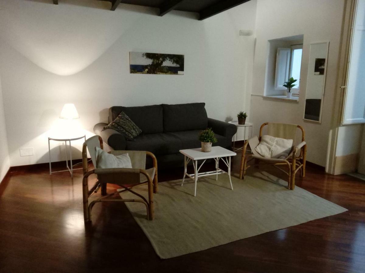 Casa Tea: Nel Cuore Del Centro Storico 巴勒莫 外观 照片