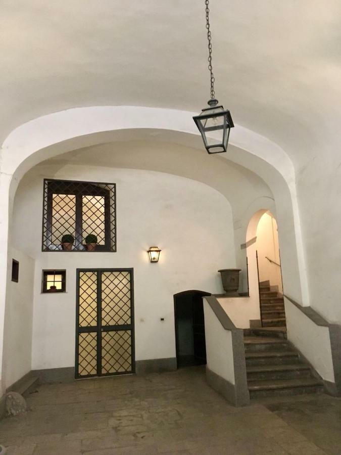 Casa Tea: Nel Cuore Del Centro Storico 巴勒莫 外观 照片