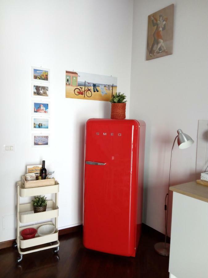 Casa Tea: Nel Cuore Del Centro Storico 巴勒莫 外观 照片